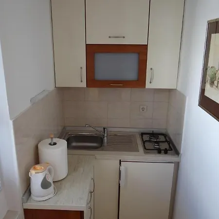 Ena Apartamento Pag Town